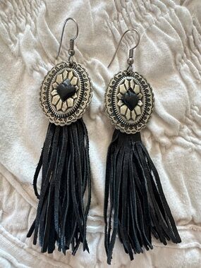 Boho Black Tassel Heart Drop Earrings